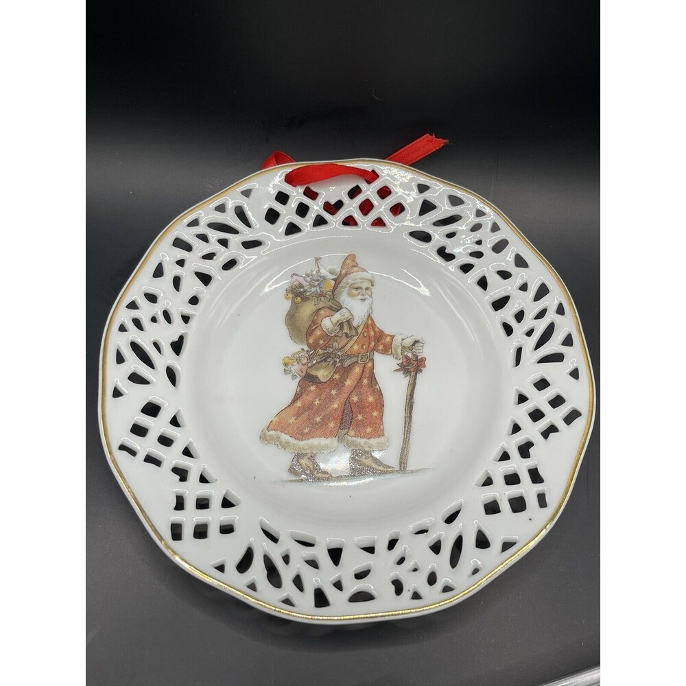 Vintage Decorative Wall Plate Santa Clause White Liette Porcelain